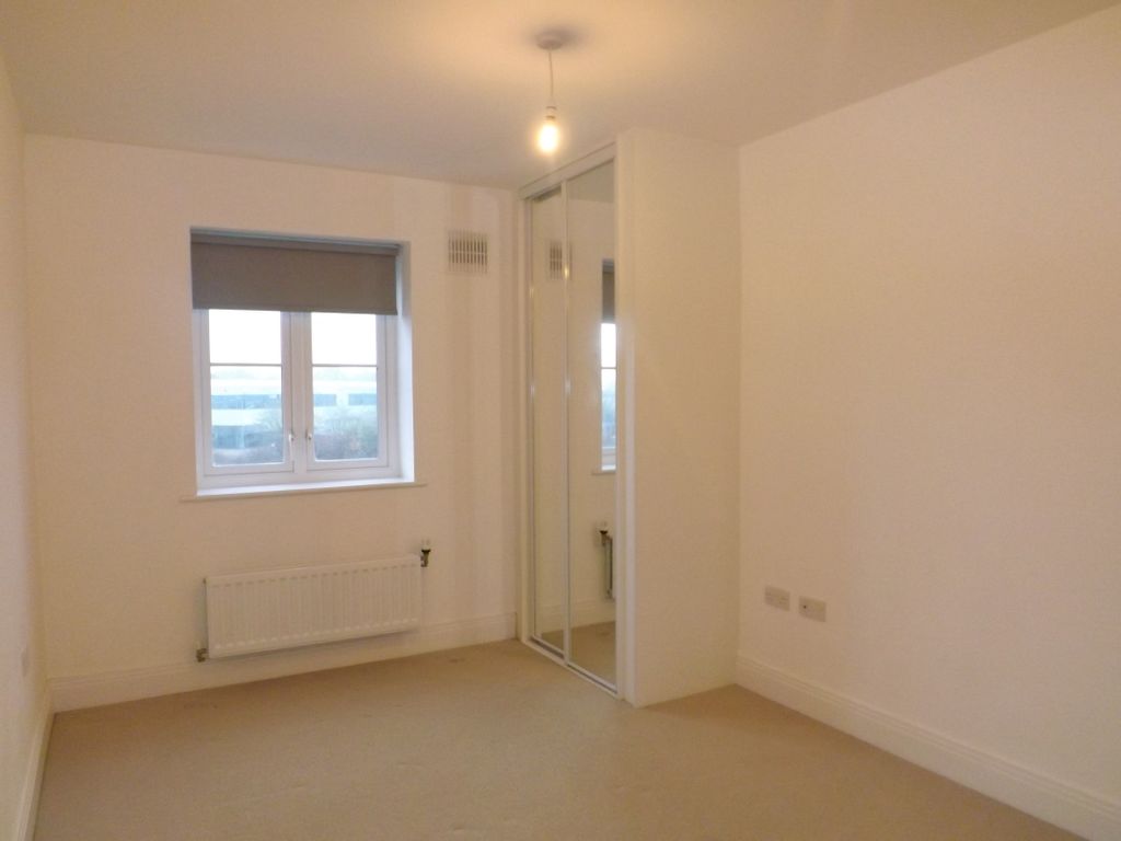 Property photo 3 of 6