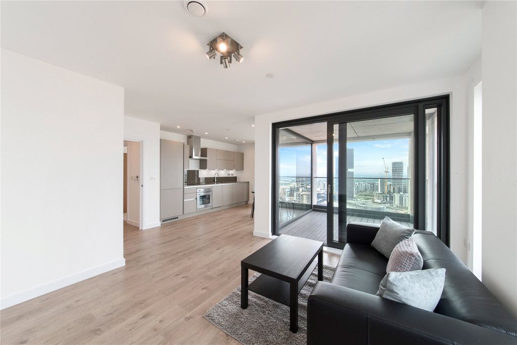 Property photo 3 of 11 Picture No. 22