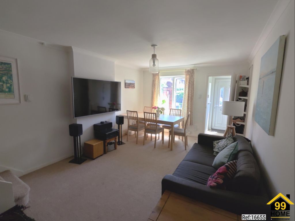 Property photo 3 of 11 Photo 2