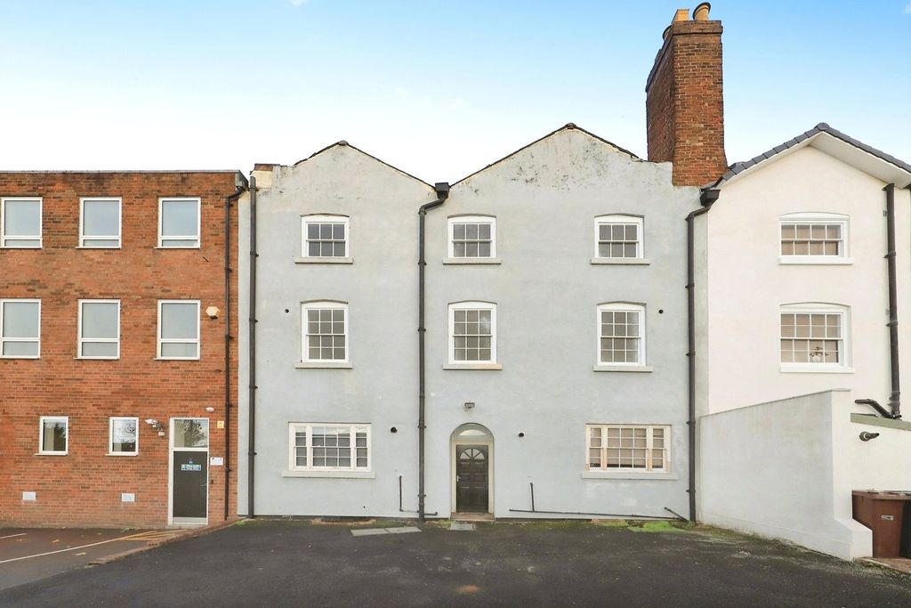 Property photo 1 of 17 Picture No. 24