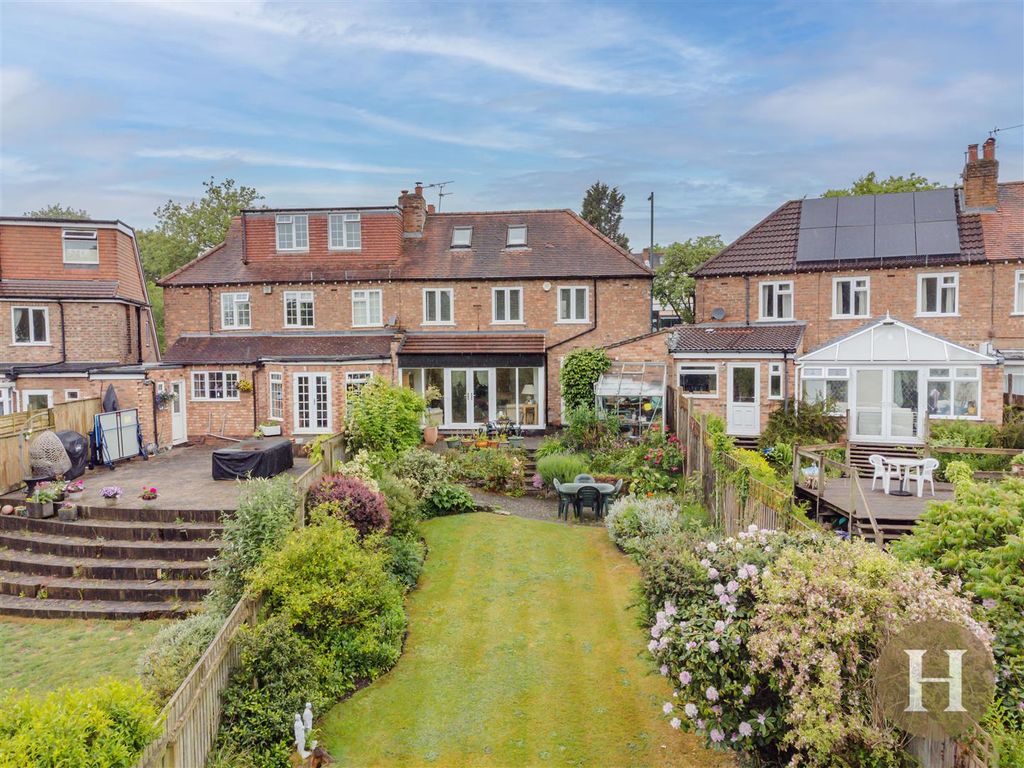 Property photo 3 of 38 Hadleigh Estate Agents-49.Jpg