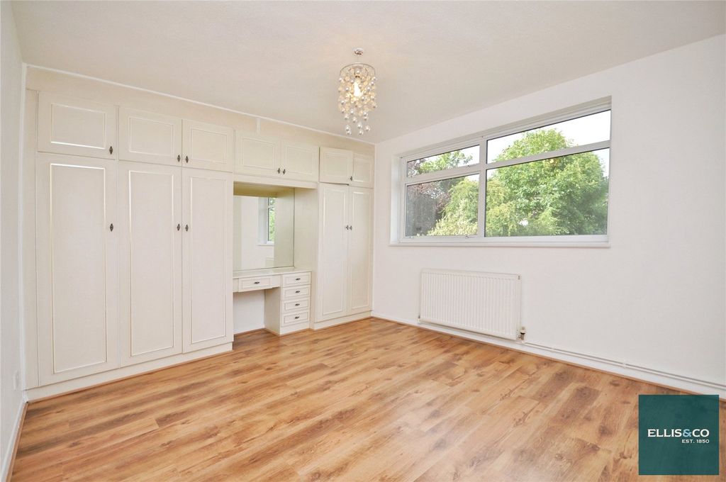 Property photo 3 of 7 Picture No. 05