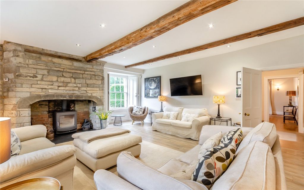 Property photo 3 of 28 Family Room