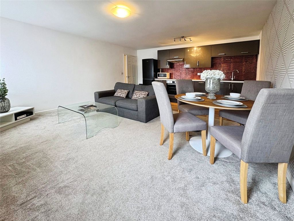 Property photo 3 of 6 Picture No. 05