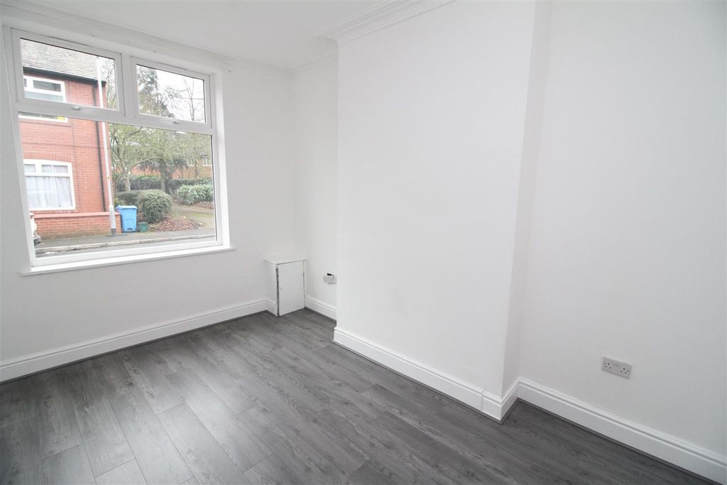 Property photo 3 of 8 Img_4019[1].Jpg