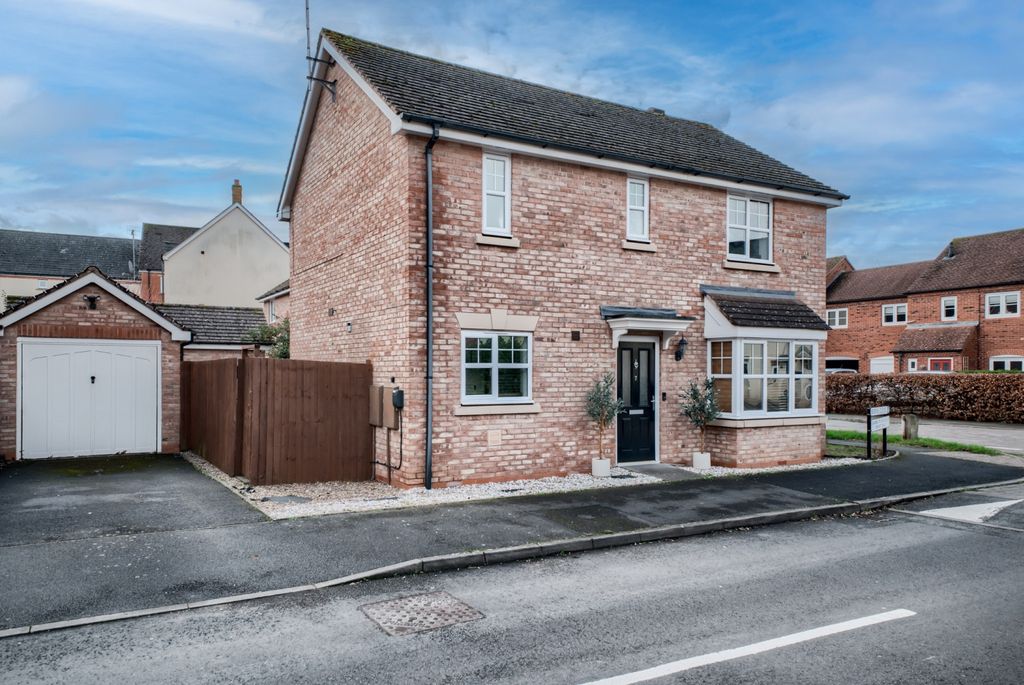 Property photo 1 of 23 Xh2A4755-Hdr(3)-Edit