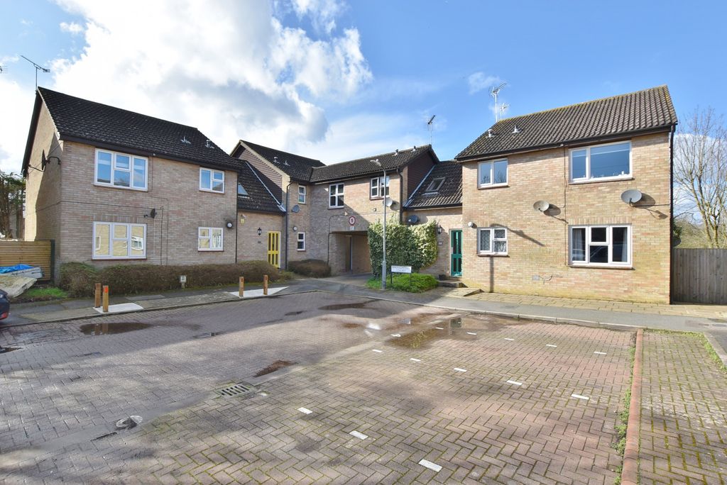 Property photo 1 of 7
