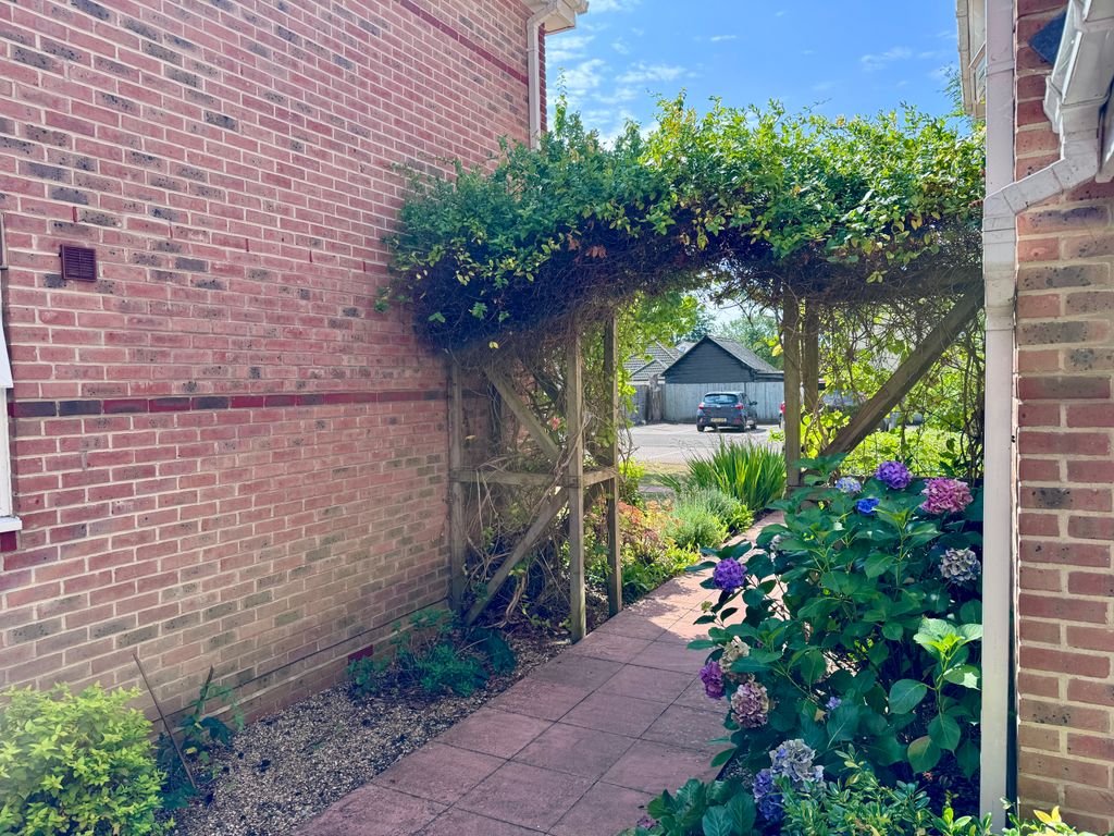Property photo 2 of 12 Img_6102