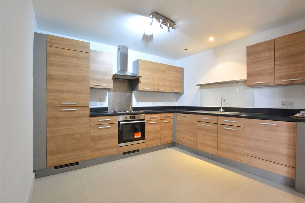 Property photo 3 of 16 Picture No. 03