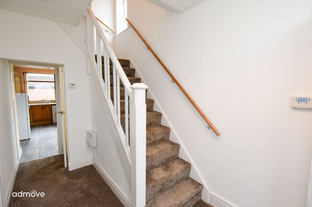 Property photo 3 of 22