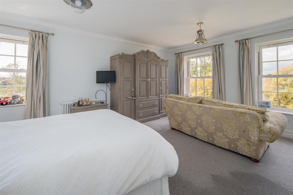 Additional image 18 of 7 bed detached house for saleYarmouth, Isle Of Wight PO41