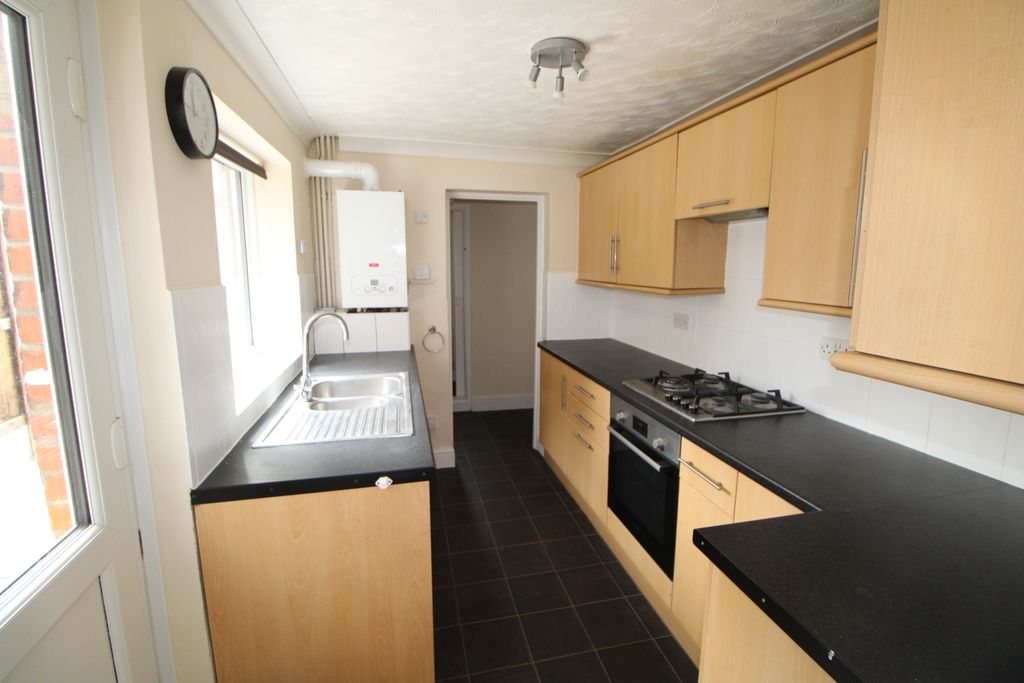 Property photo 3 of 15 Img_9589