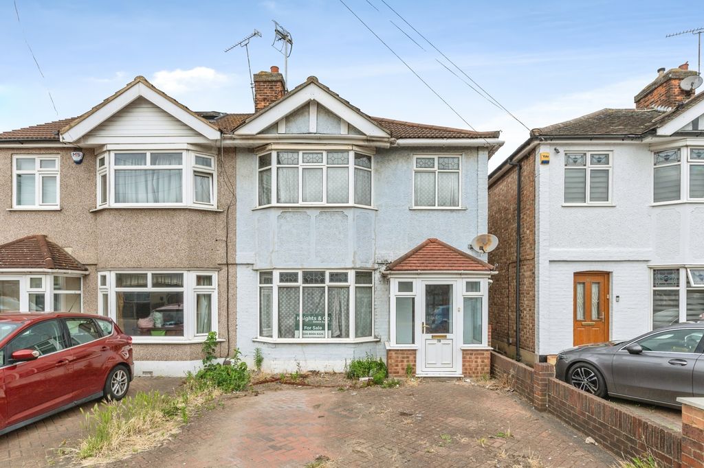 Property photo 1 of 18 Pbox-Img.Jpg