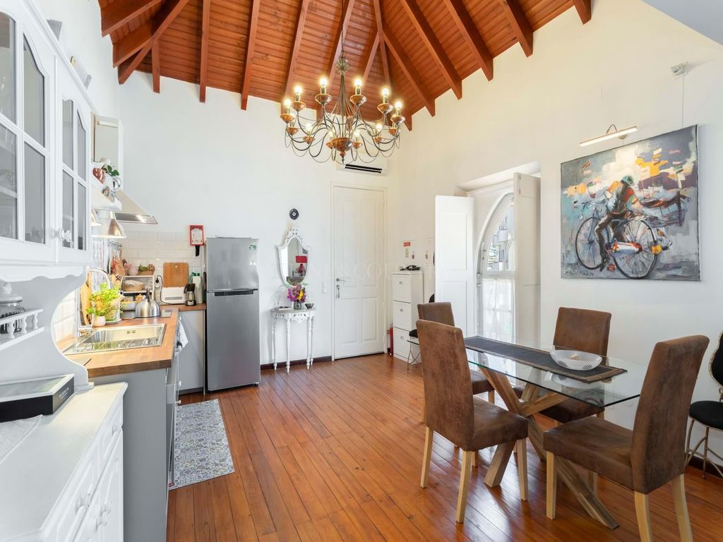 Property photo 3 of 30