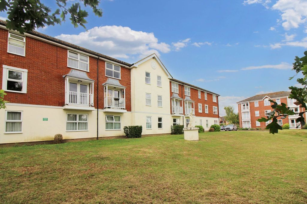 Property photo 1 of 9
