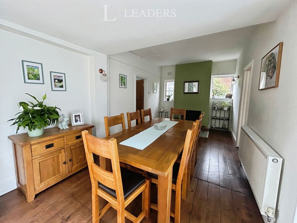 Property photo 3 of 24 Pbox-Img.Jpg