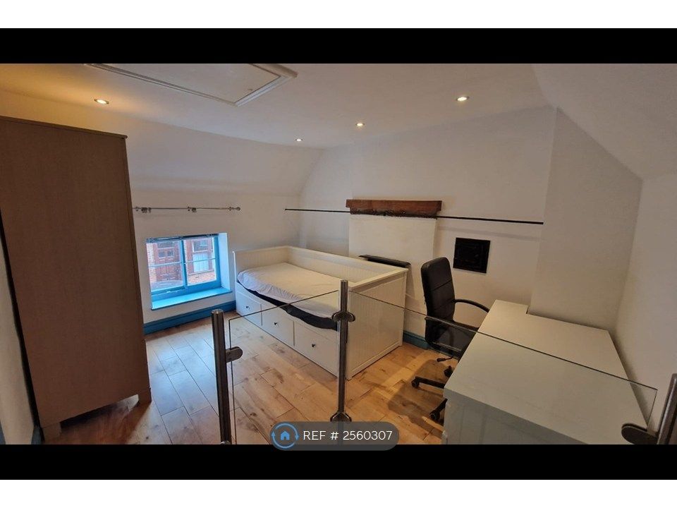 Property photo 2 of 5