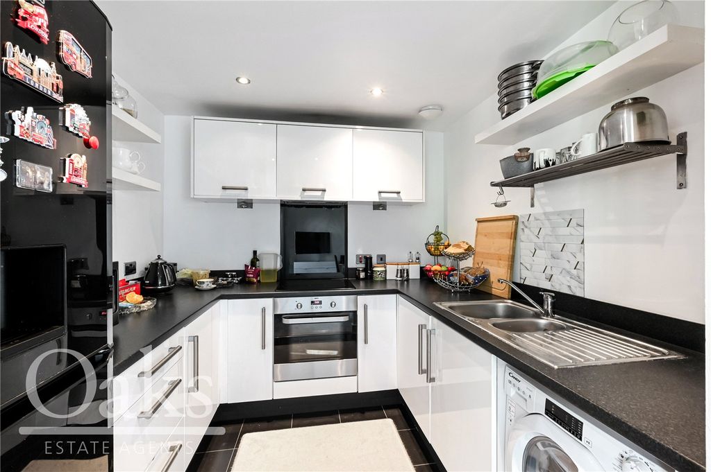 Property photo 2 of 8 Picture No. 04