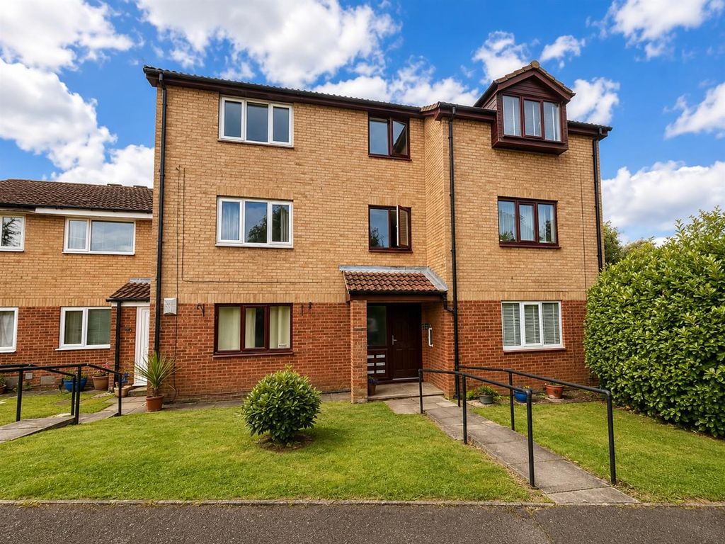Property photo 1 of 7 7