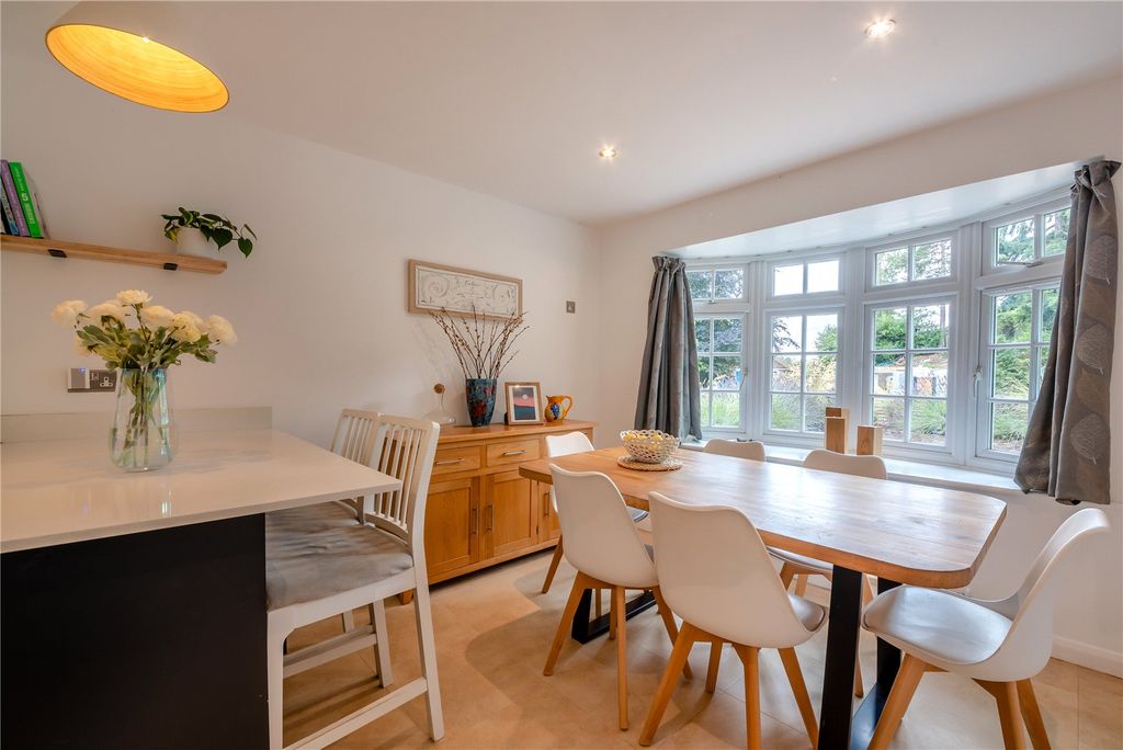 Property photo 3 of 19 Kitchen Dining