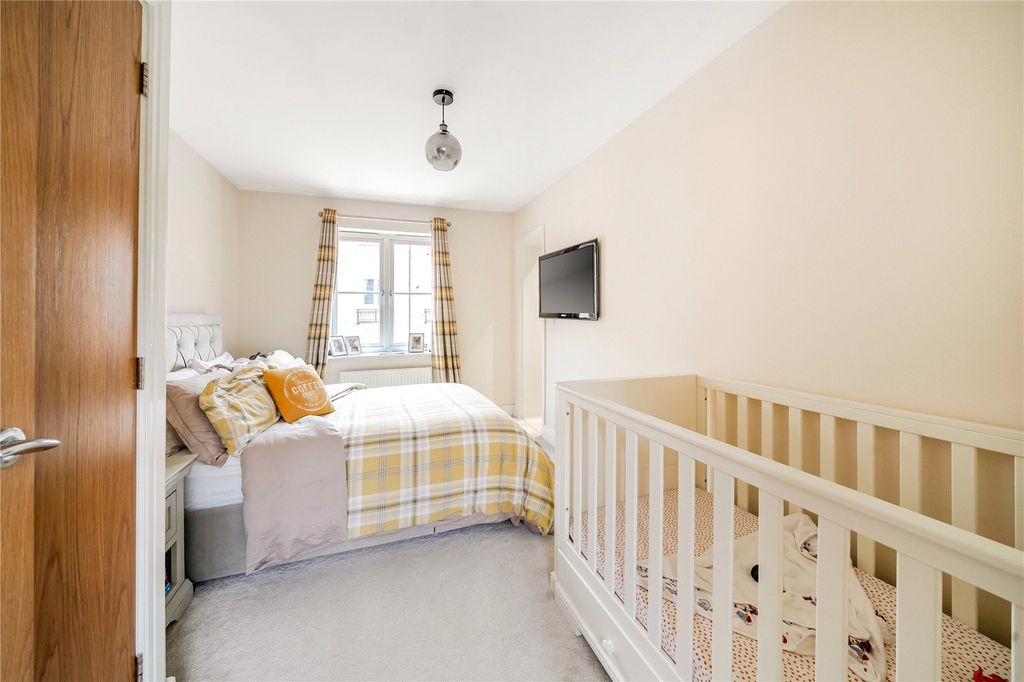 Property photo 2 of 12 Picture No. 07