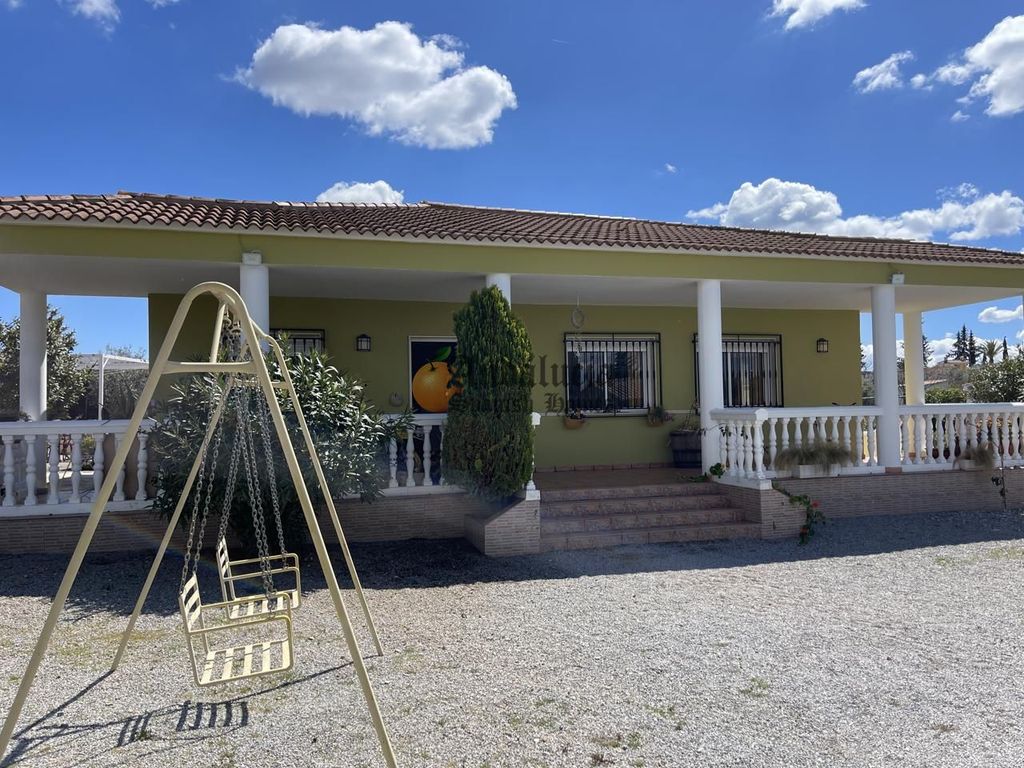 Property photo 1 of 42