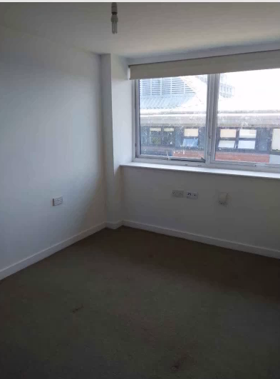 Property photo 2 of 4