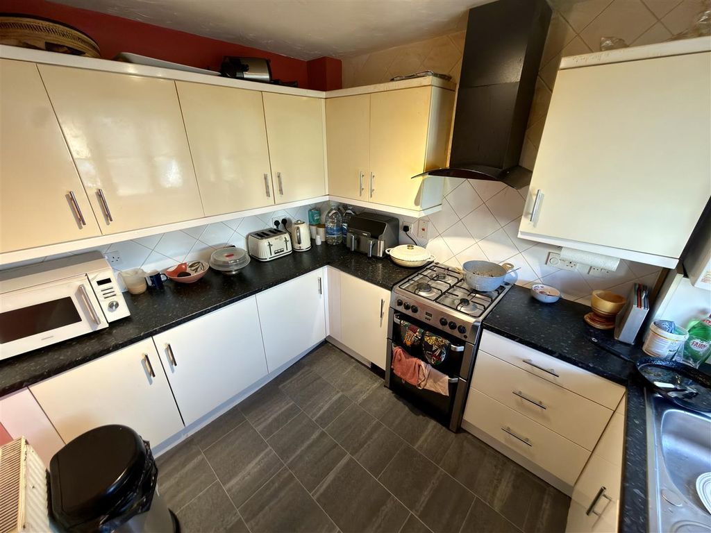 Property photo 2 of 9 Img_1597.Jpeg