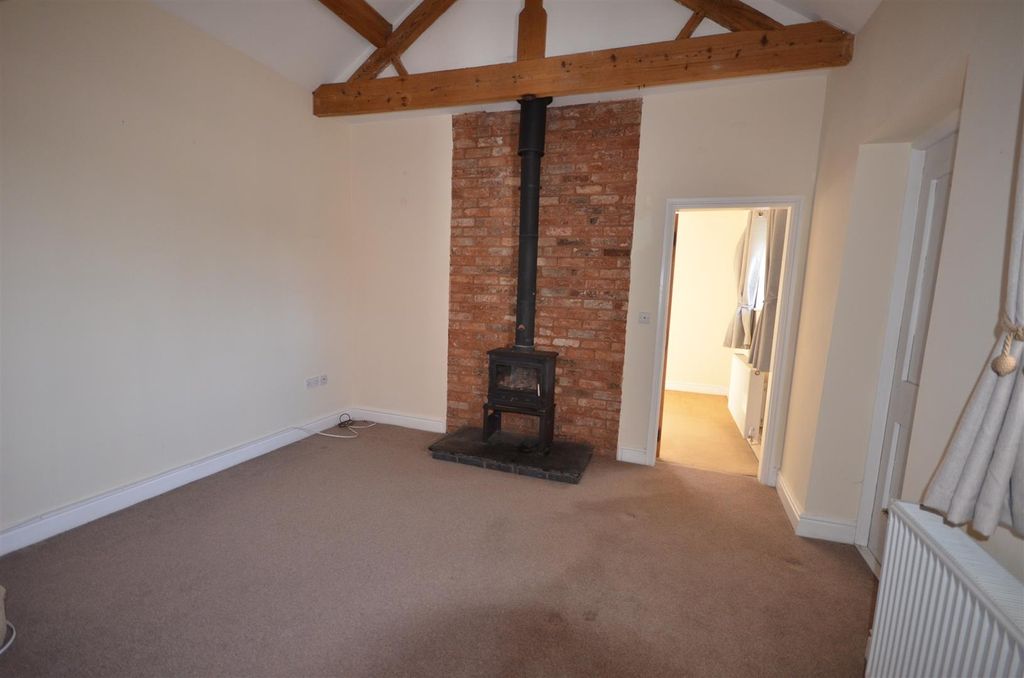 Property photo 2 of 12 Sitting Room