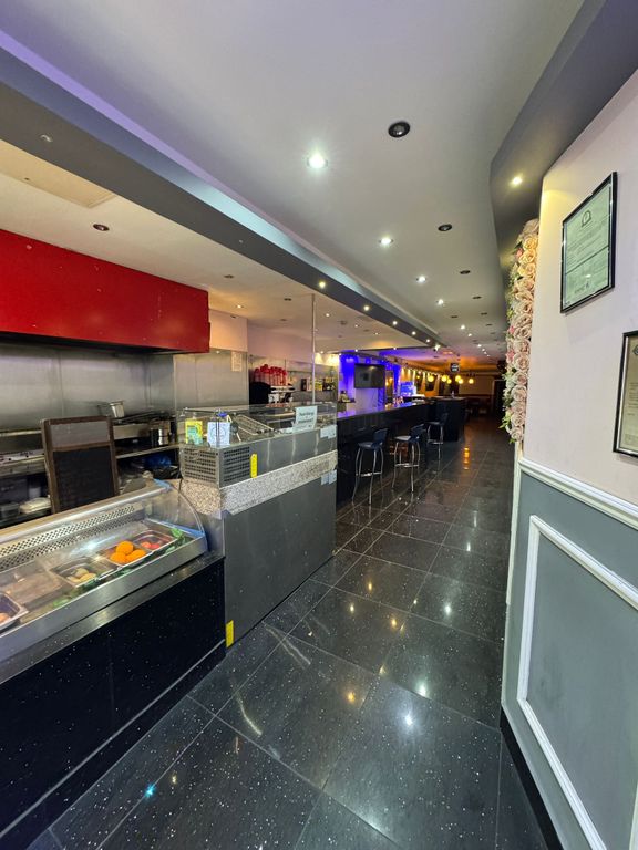 Property photo 3 of 19 Photo 6