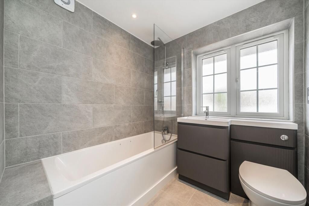 Property photo 3 of 9 Image