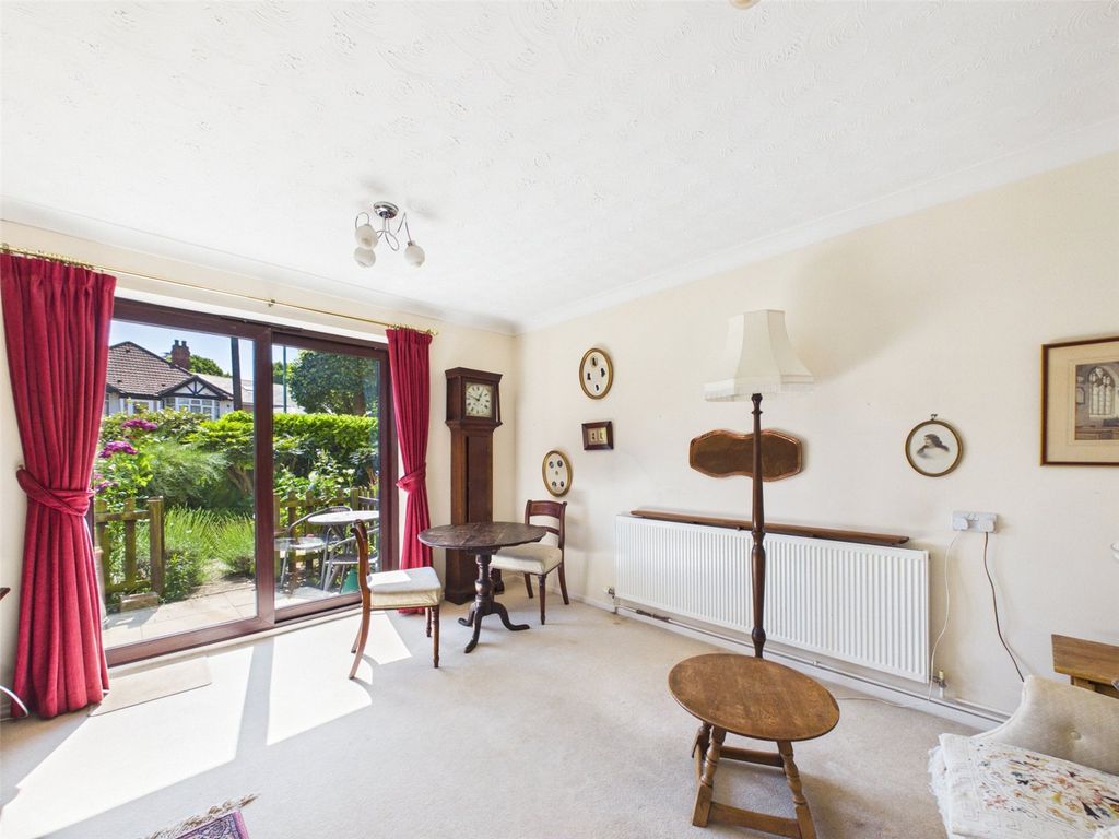 Property photo 3 of 10 Picture No. 15