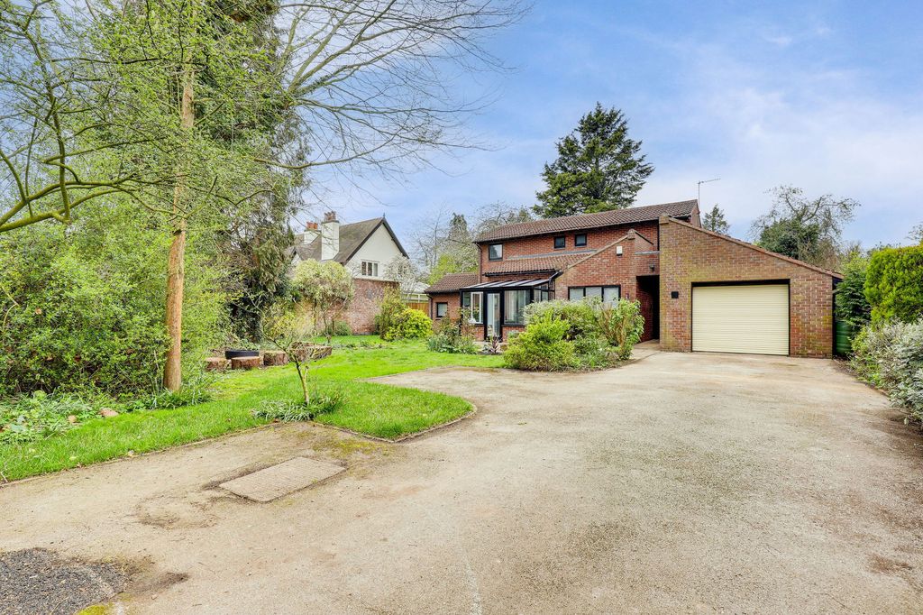 Property photo 1 of 39