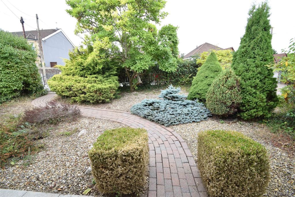 Property photo 3 of 22 Picture No. 60