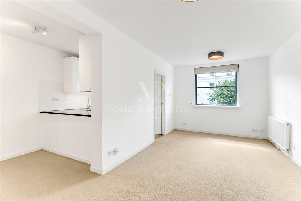 Property photo 2 of 13 Picture No. 31