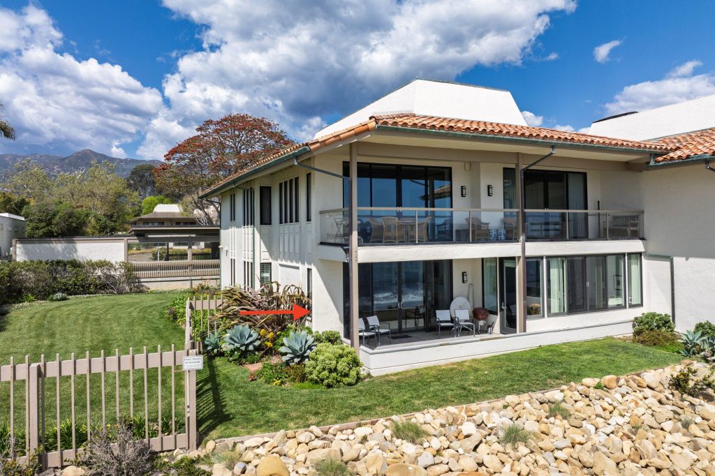 Property photo 3 of 10 <Alttext/>