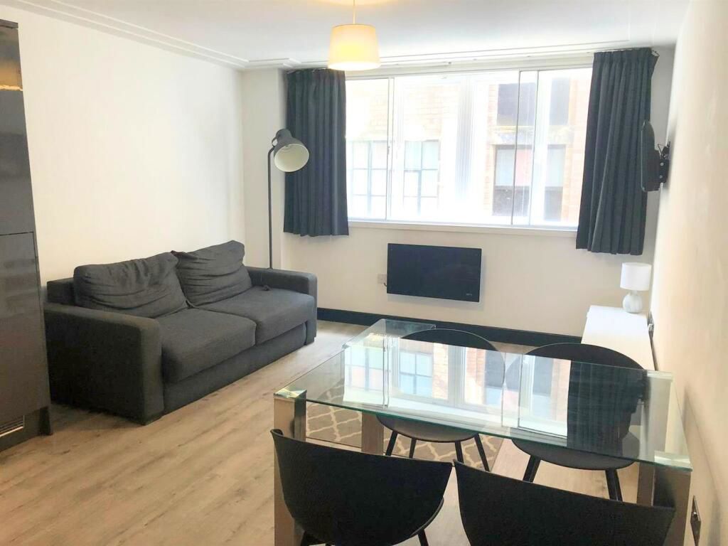 Property photo 1 of 5