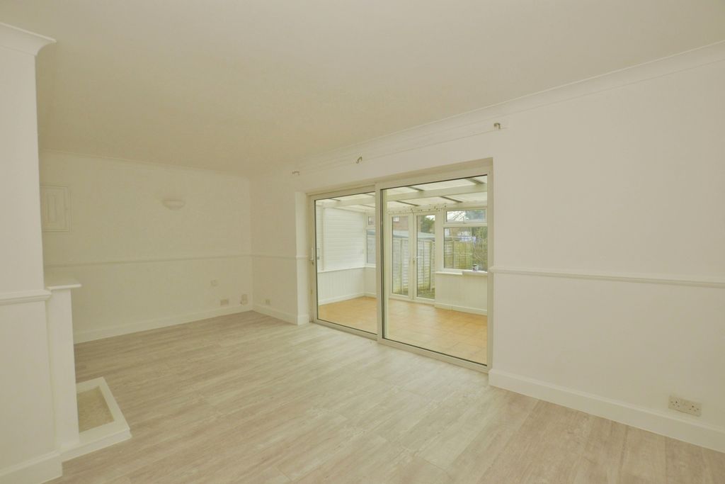 Property photo 2 of 18 Pbox-Img.Jpg