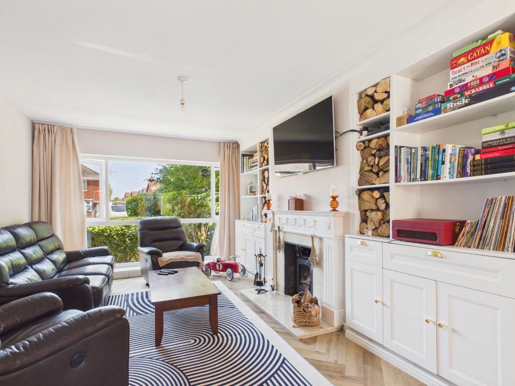 Property photo 2 of 20 5366092