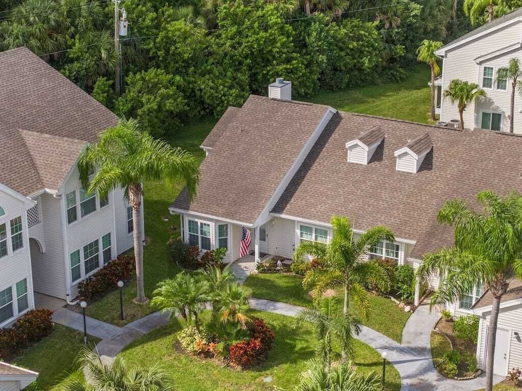 Property photo 1 of 30