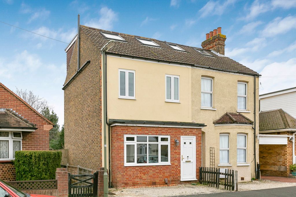 Property photo 1 of 35 Exterior