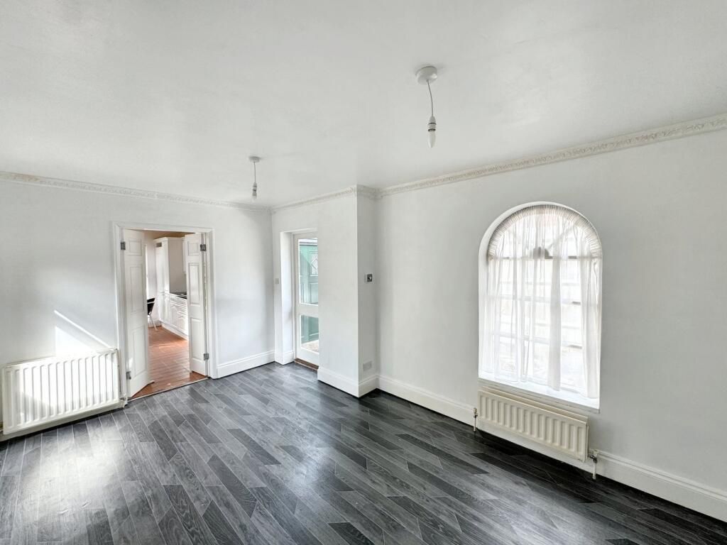 Property photo 2 of 14 1012760De88159B9E1Eb1Bc126187Bc7F93B81B3687A423d90