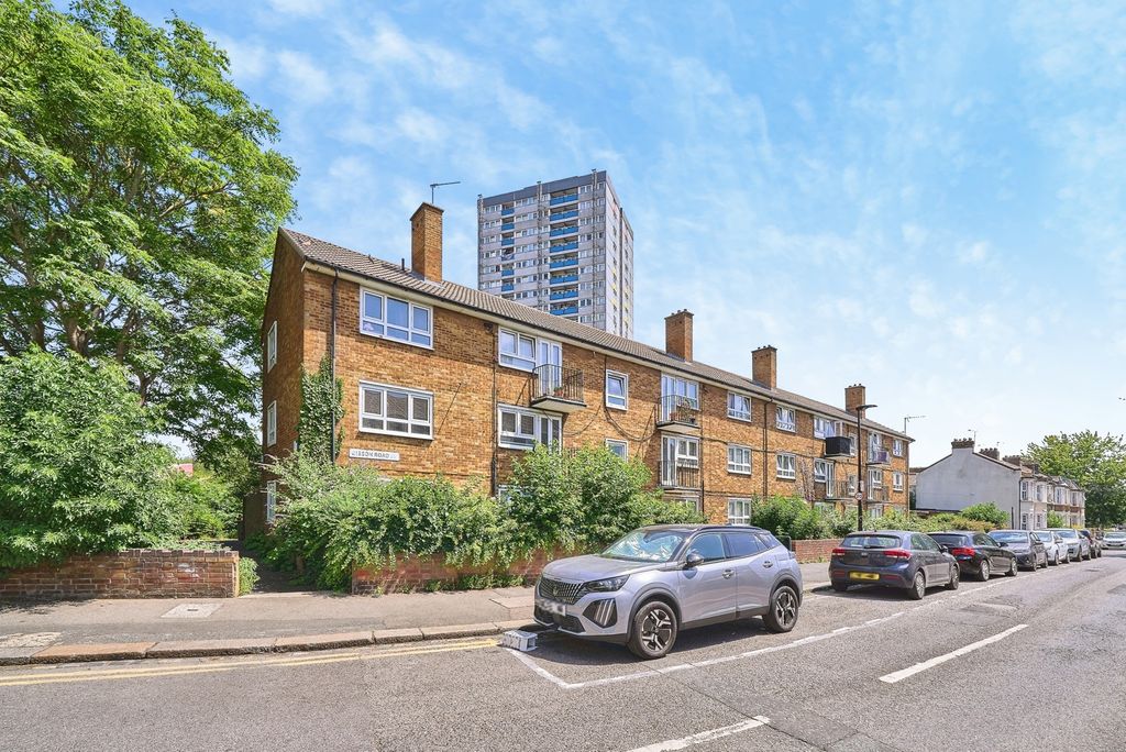 Property photo 1 of 17 Pbox-Img.Jpg