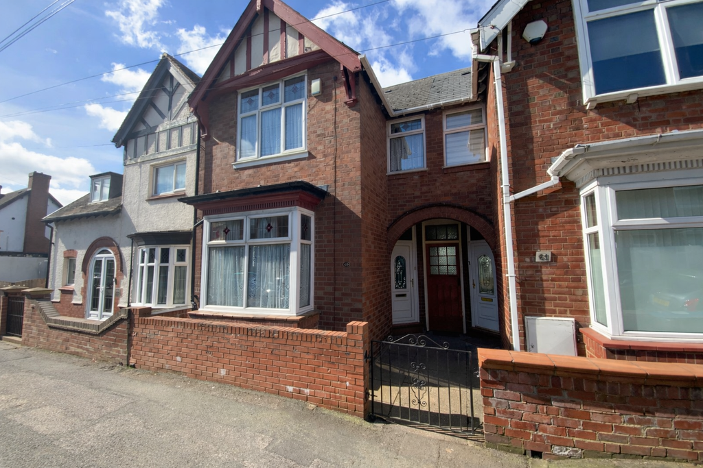 Property photo 1 of 12