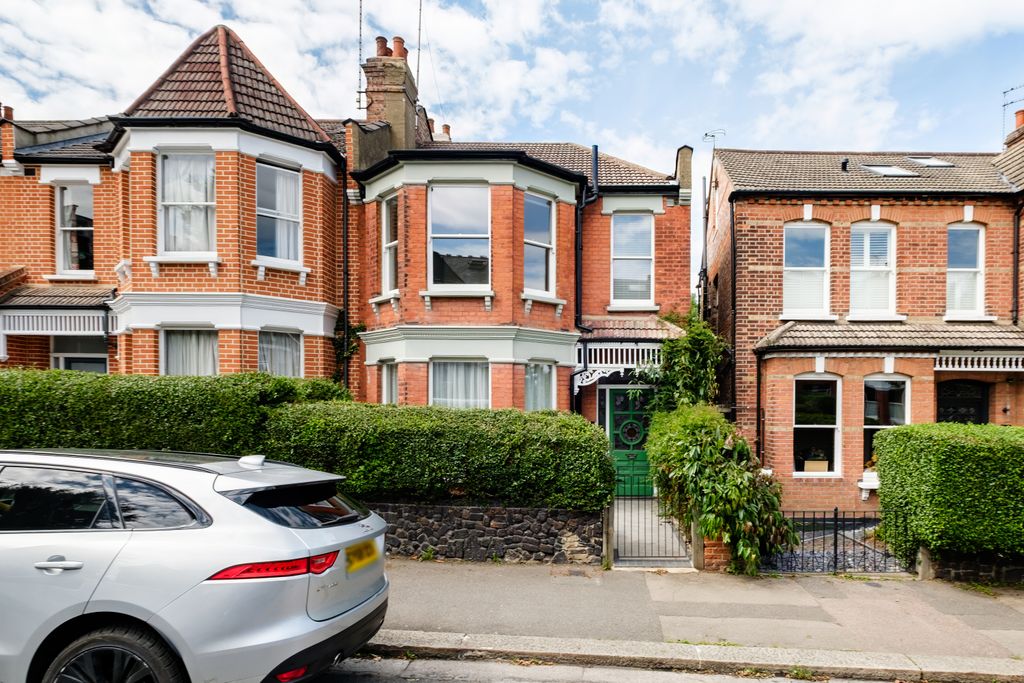 Property photo 1 of 22