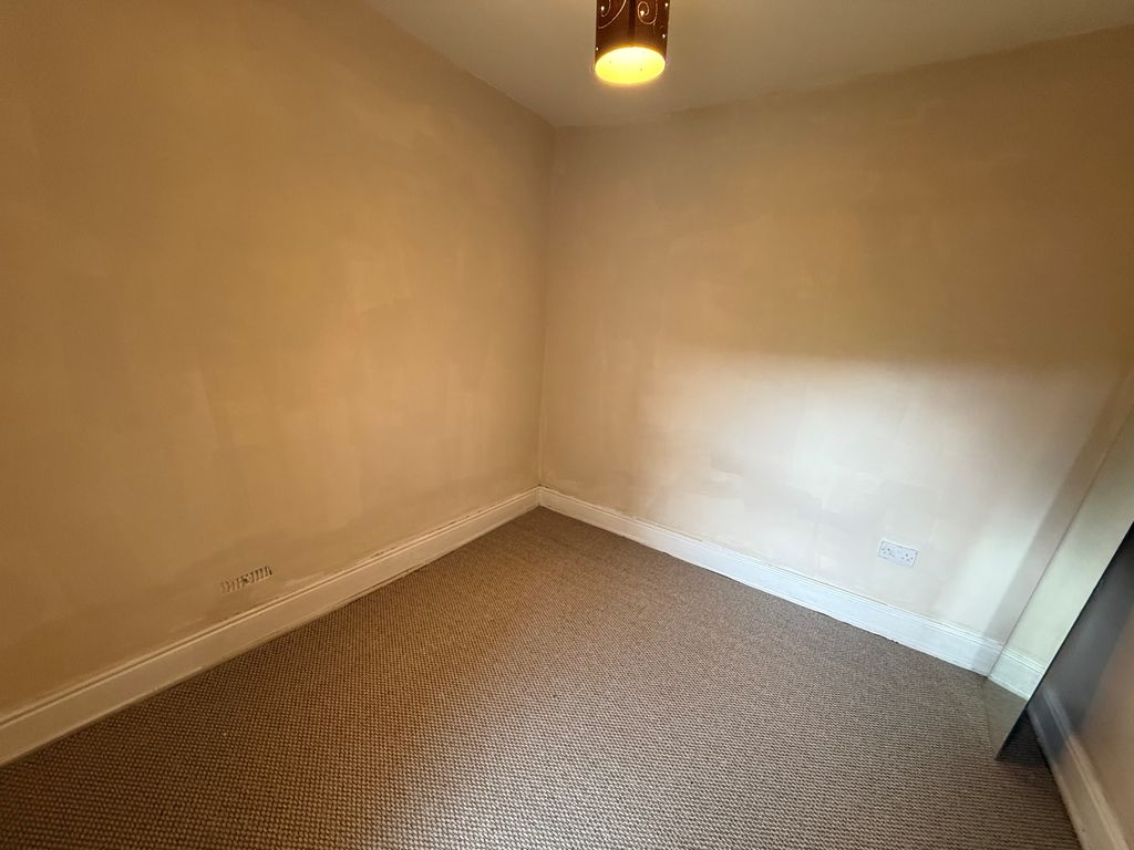 Additional image 4 of 3 bed terraced house to rentHeol Y Gors, Ammanford SA18