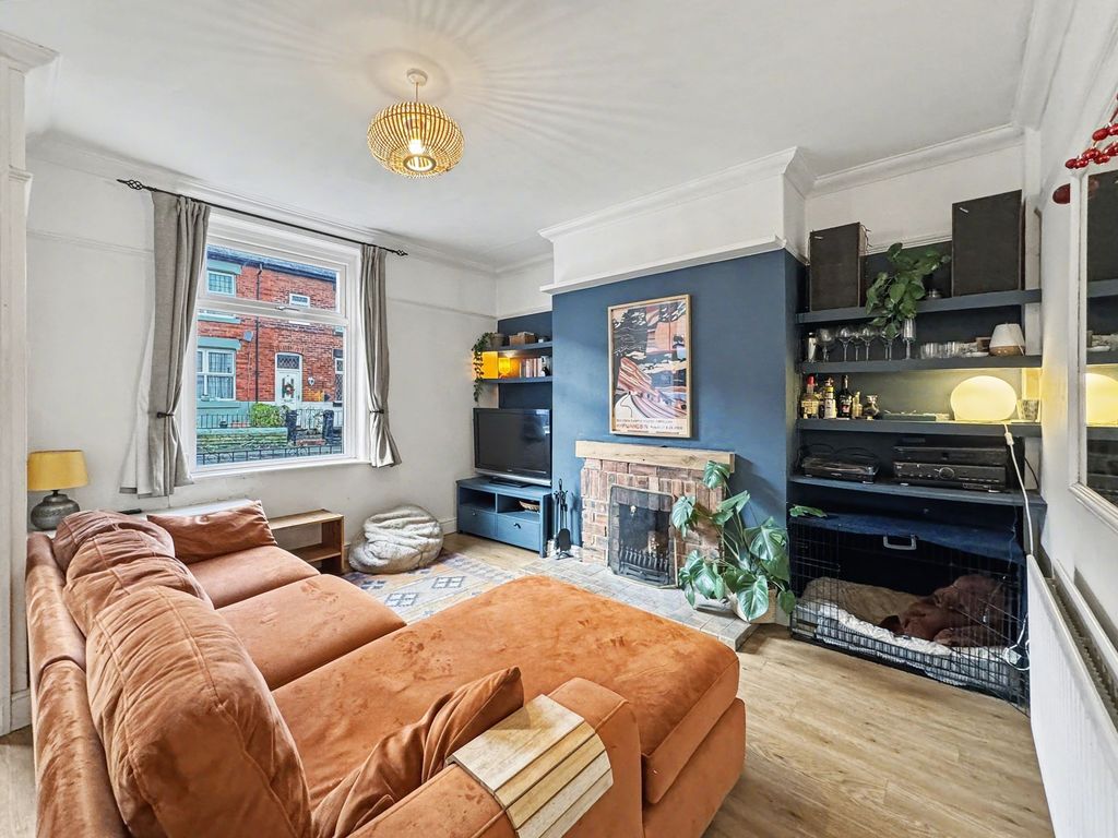 Property photo 2 of 19