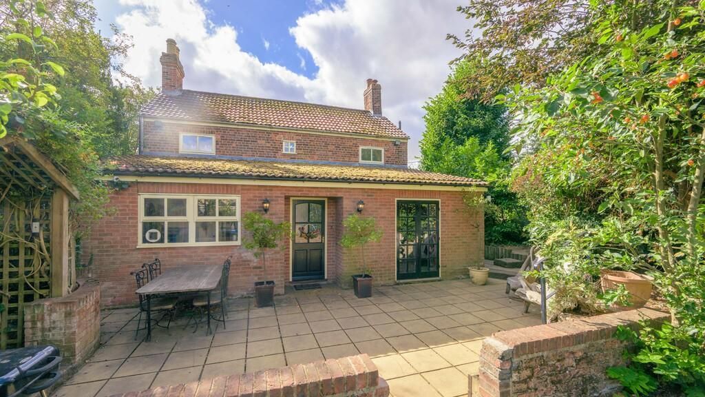 Property photo 3 of 22 Photo 3