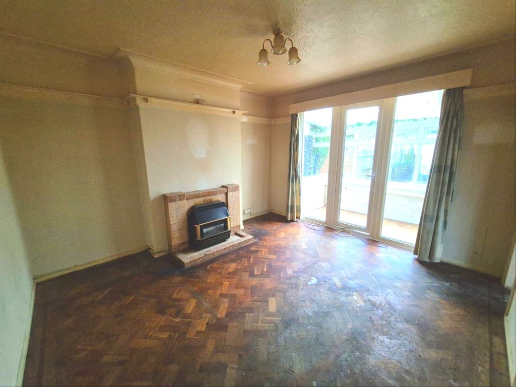 Property photo 2 of 18 Rear Reception Room