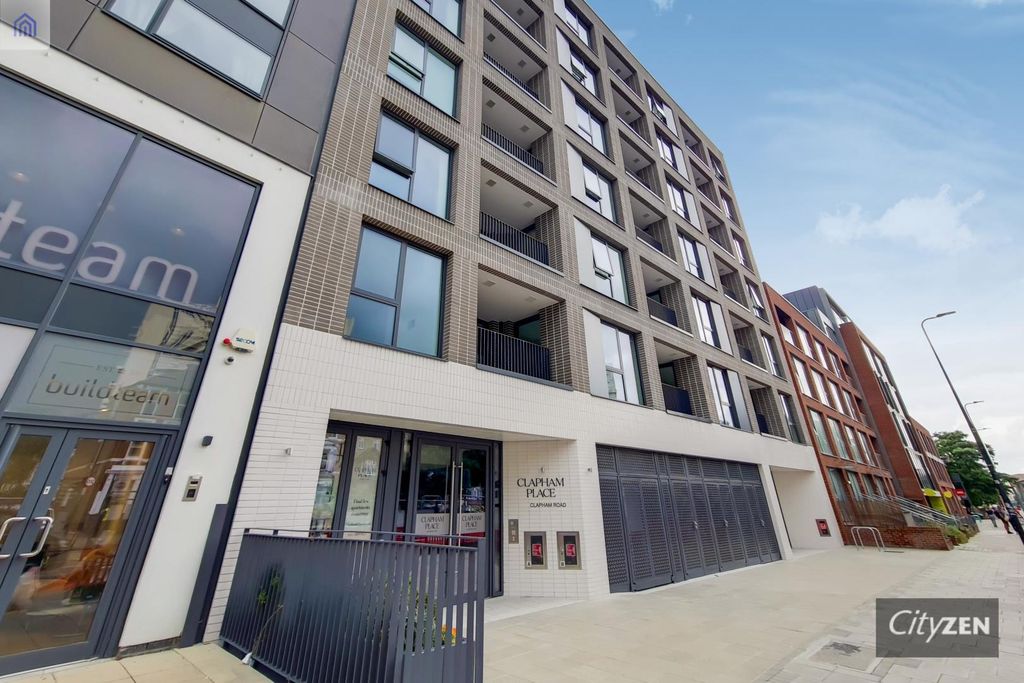 Property photo 1 of 17 Clapham Place